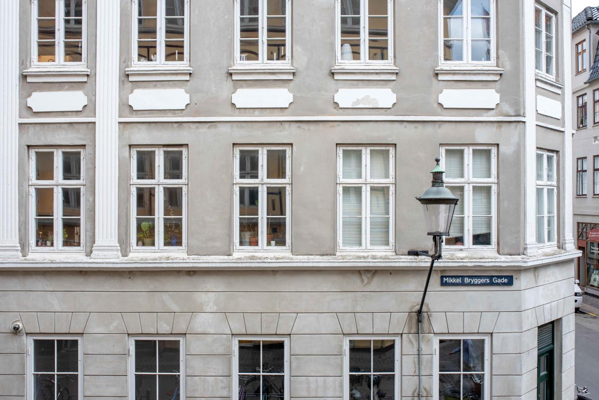 Spacious Tivoli Gardens W 3 Bedrooms København